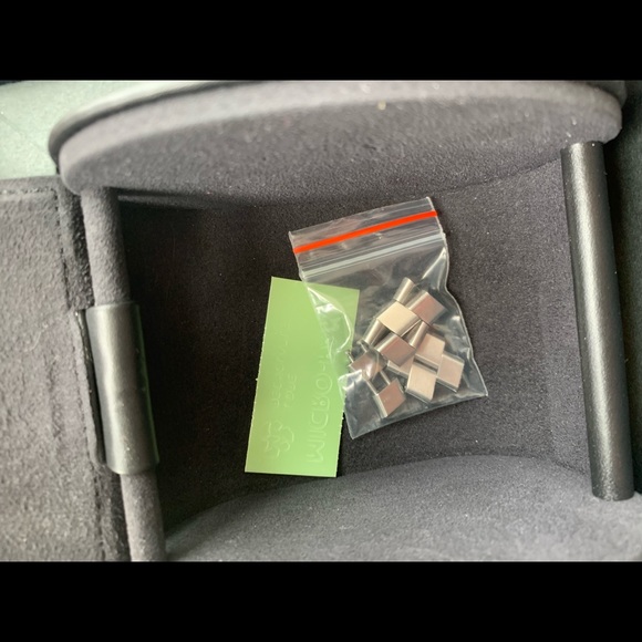 Brietling Watch - Picture 2 of 8